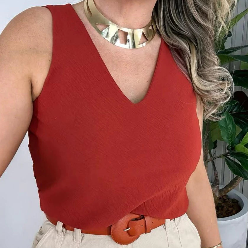 Blusa Feminina Regata Alça Larga Duna Lisa Frente Única – Elegante e Versátil